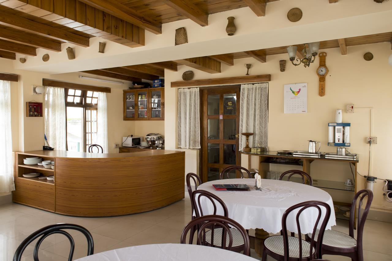 Oyo 2402 Hotel Highwinds Shillong Exterior photo